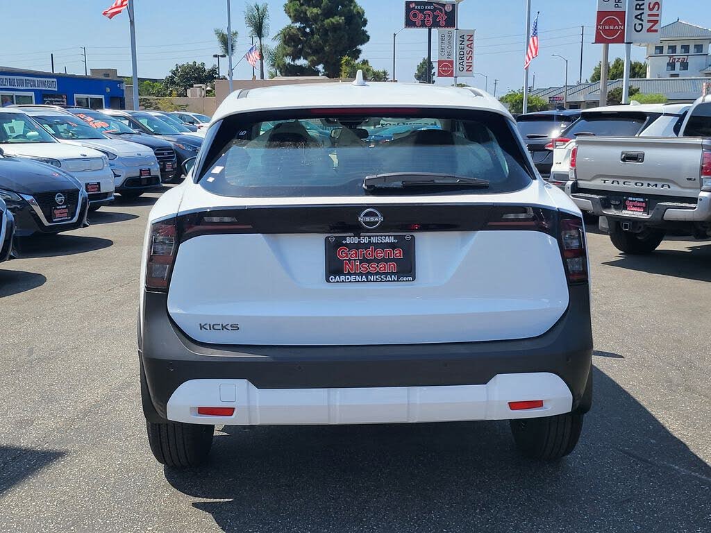 2026 Nissan Kicks