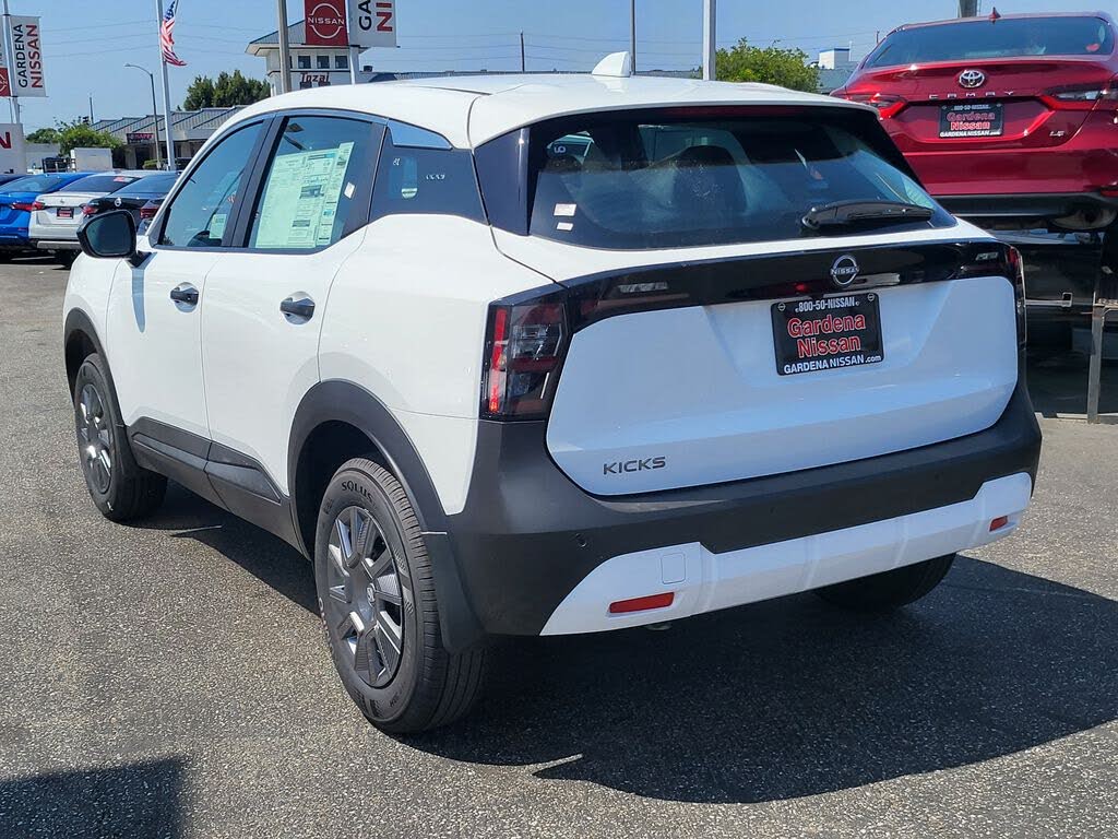 2026 Nissan Kicks
