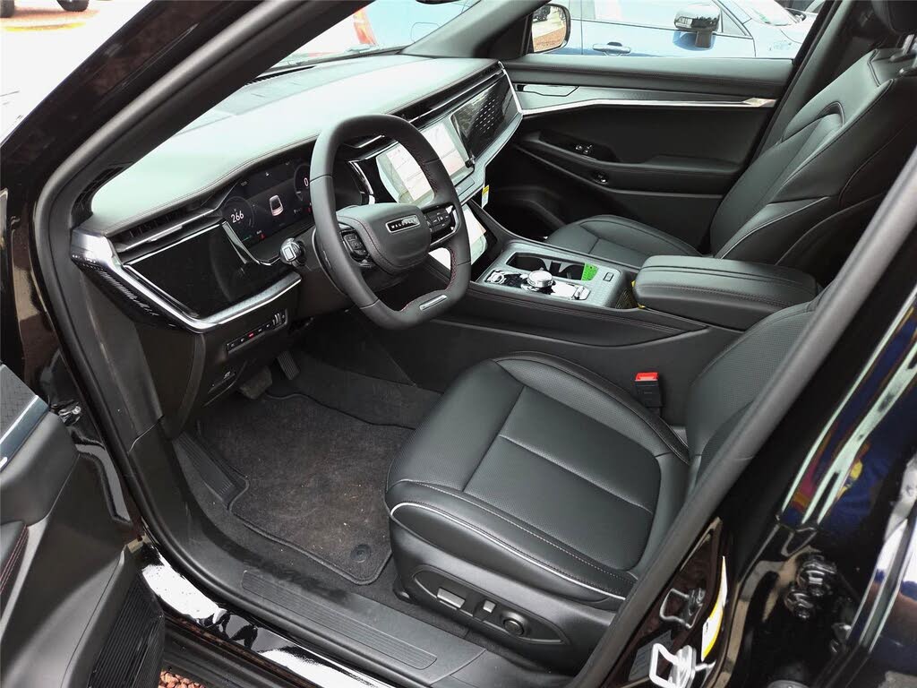 2025 Jeep Wagoneer S