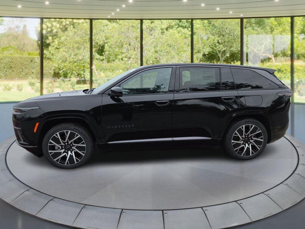 2025 Jeep Wagoneer S
