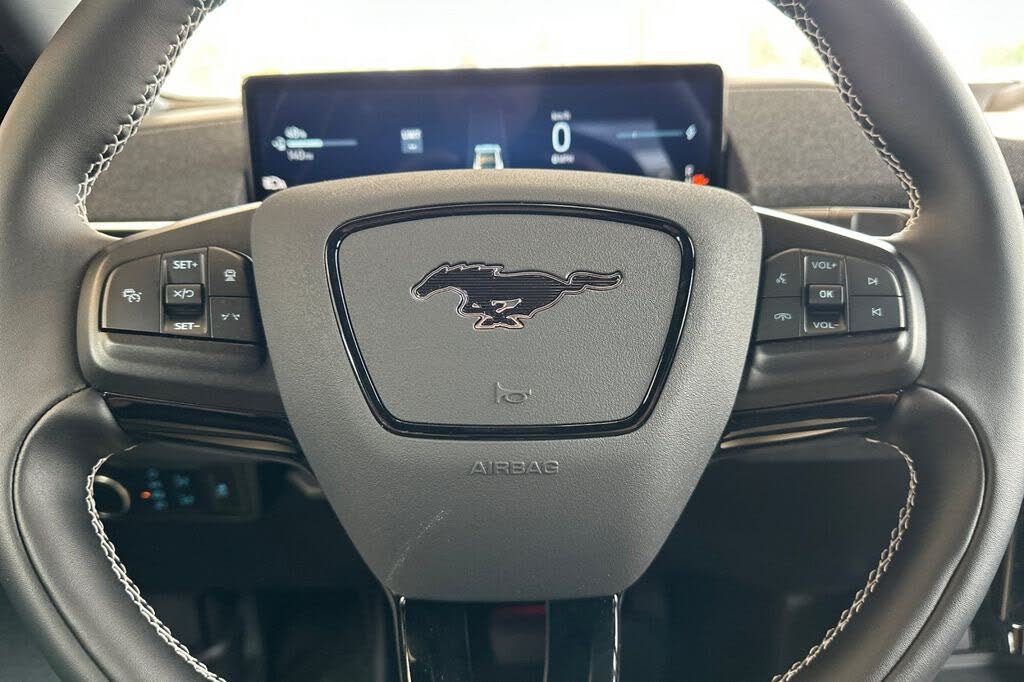 2025 Ford Mustang Mach-E