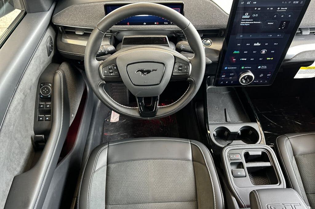 2025 Ford Mustang Mach-E