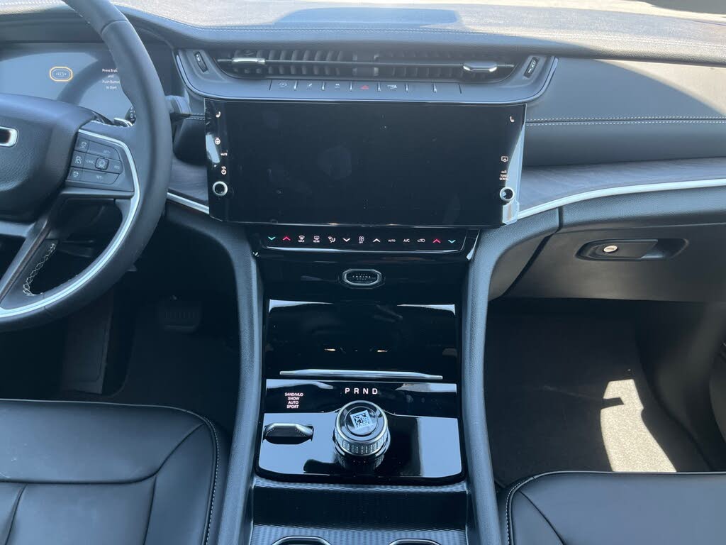 2026 Jeep Grand Cherokee