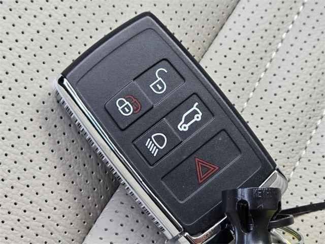 2025 Land Rover Discovery Sport