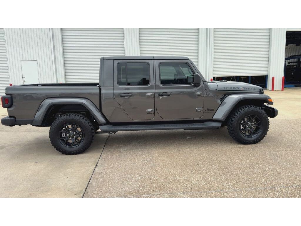 2026 Jeep Gladiator