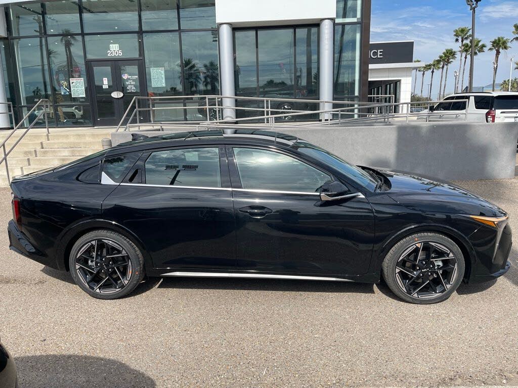 2026 Kia K4