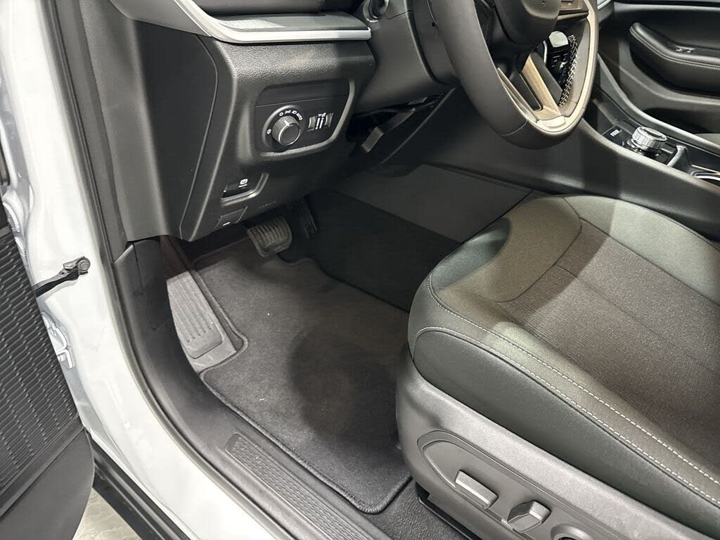 2026 Jeep Grand Cherokee L