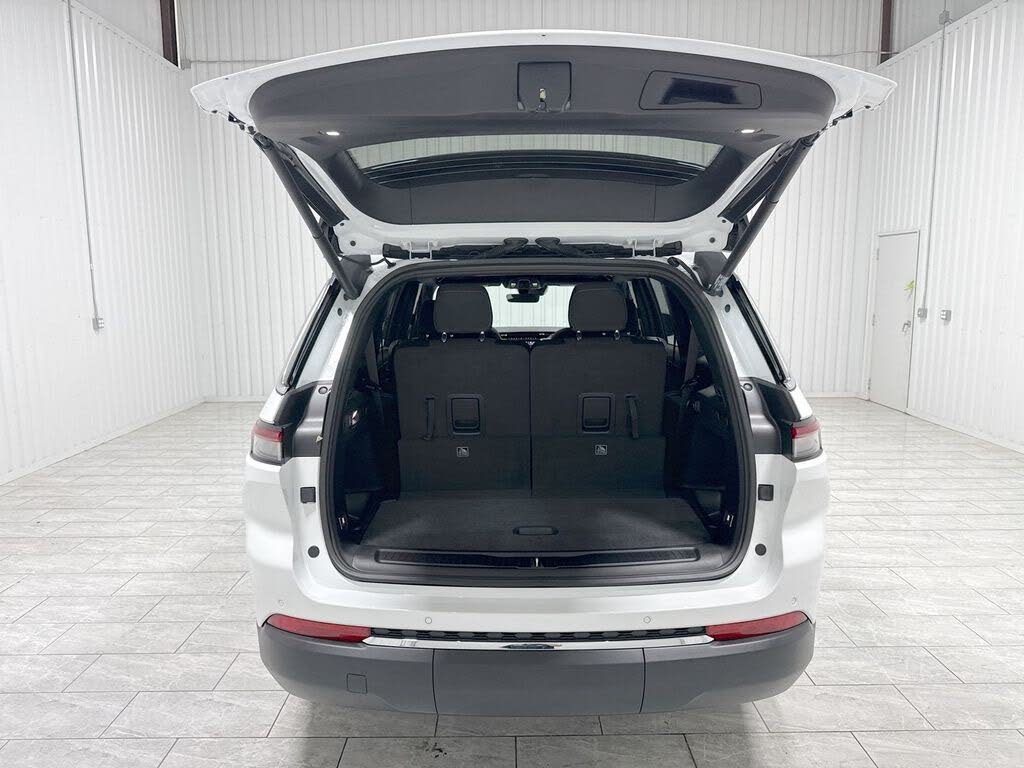 2026 Jeep Grand Cherokee L