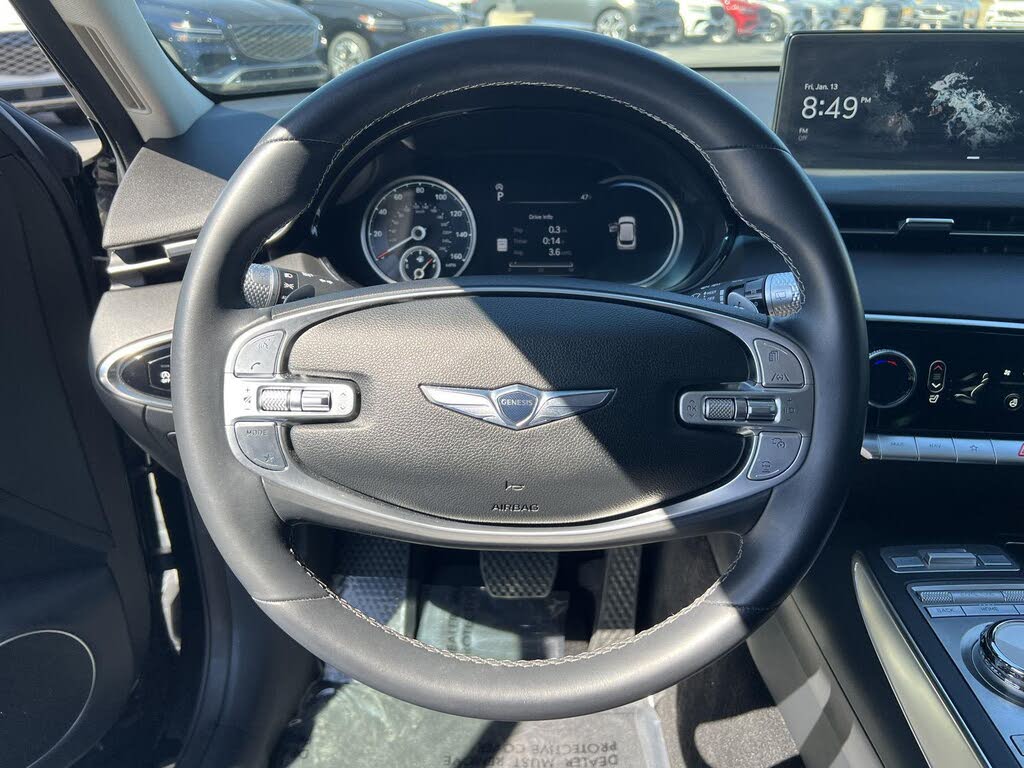 2025 Genesis GV70