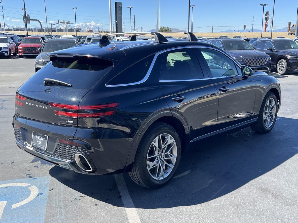 2025 Genesis GV70