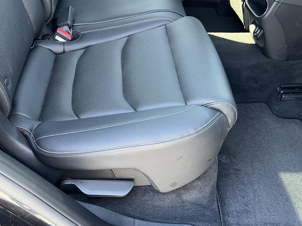 2025 Genesis GV70