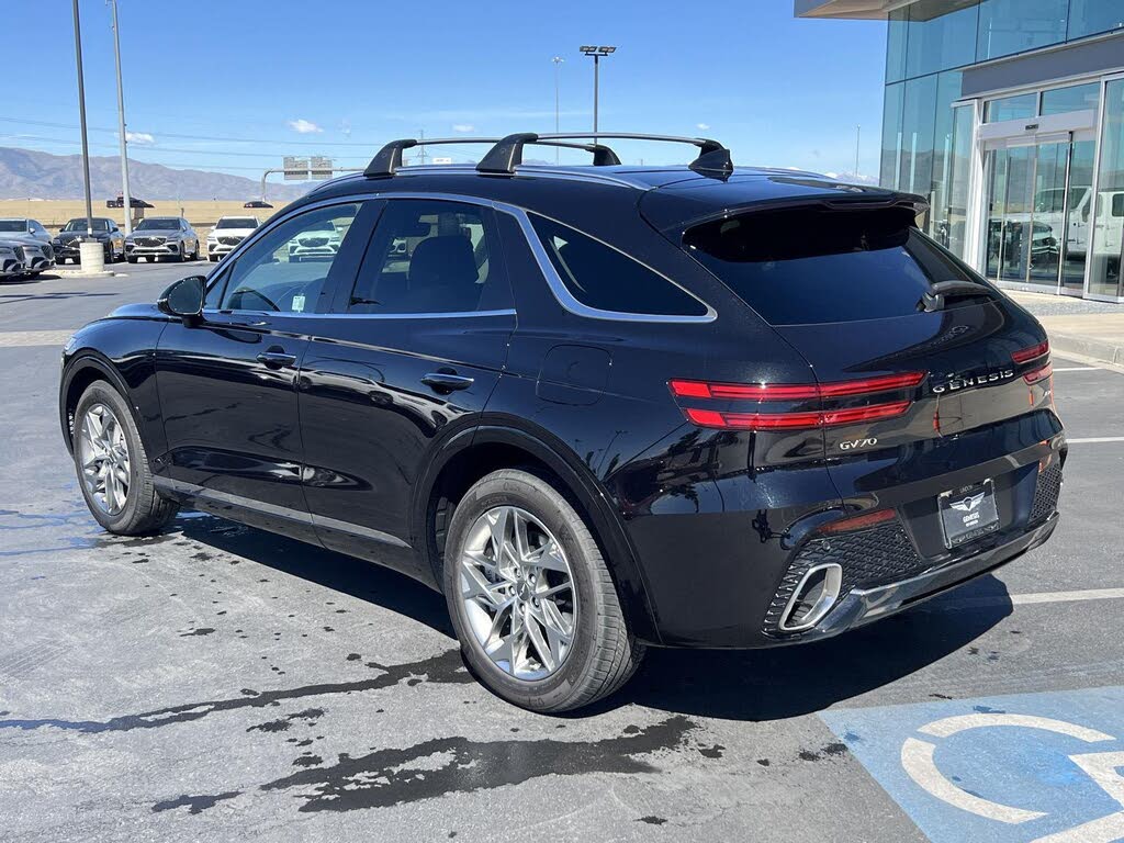 2025 Genesis GV70