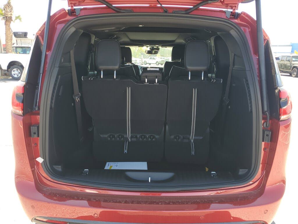 2025 Chrysler Pacifica