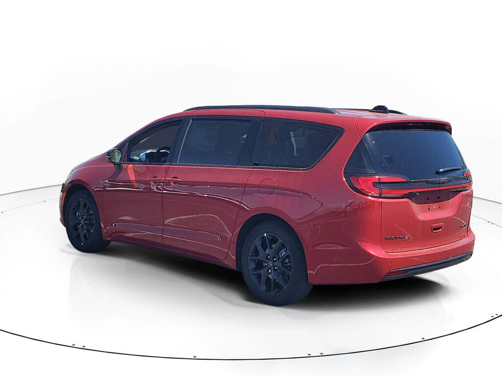 2025 Chrysler Pacifica