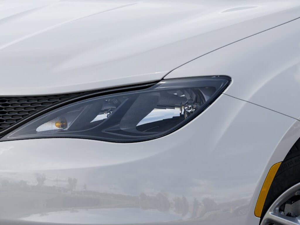 2026 Chrysler Voyager