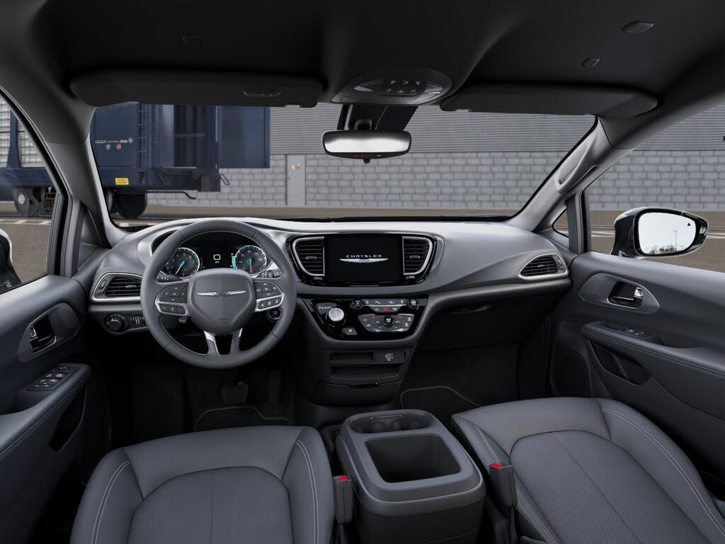 2026 Chrysler Voyager