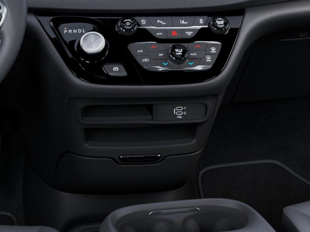 2026 Chrysler Voyager