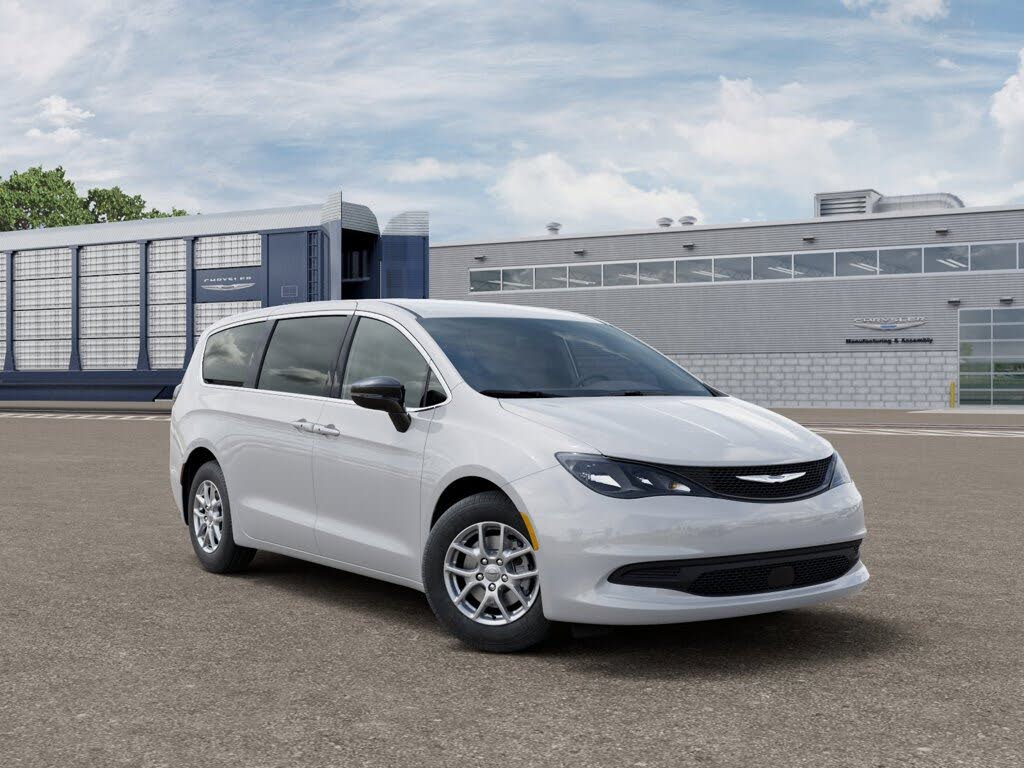2026 Chrysler Voyager