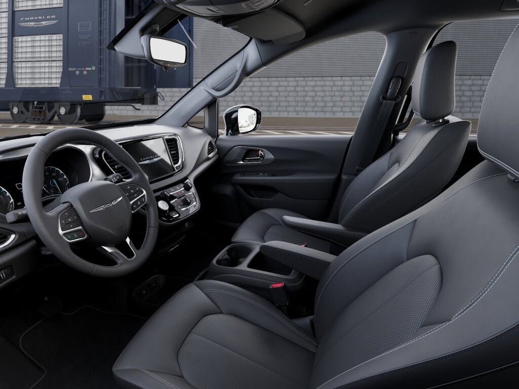 2026 Chrysler Voyager