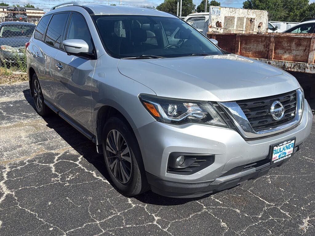 2017 Nissan Pathfinder