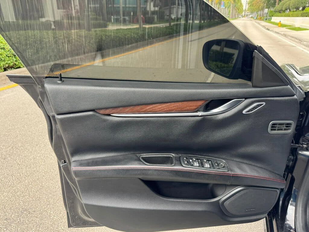 2017 Maserati Ghibli