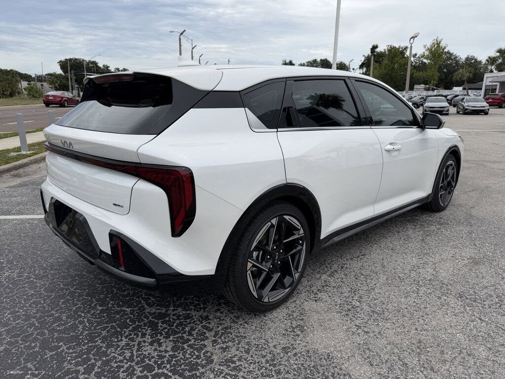 2026 Kia K4 Hatchback
