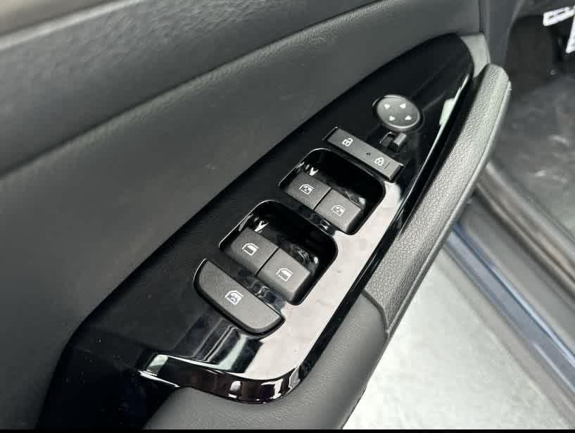 2025 Kia Sportage Plug-In Hybrid