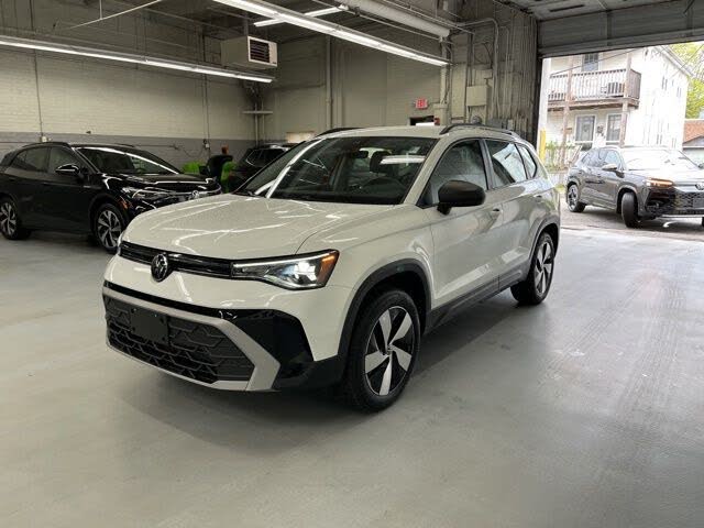 2025 Volkswagen Taos