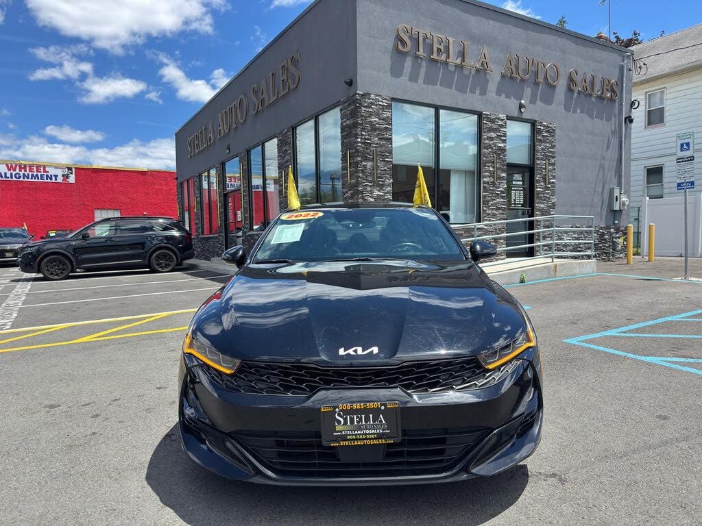 2022 Kia K5