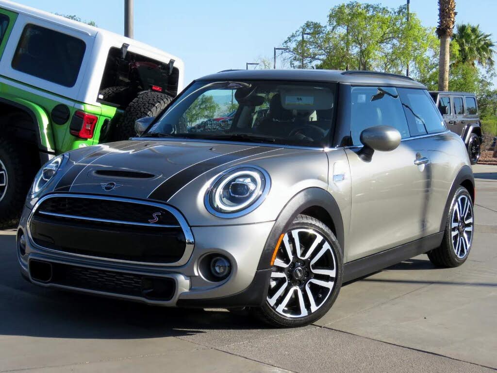 2020 Mini Hardtop