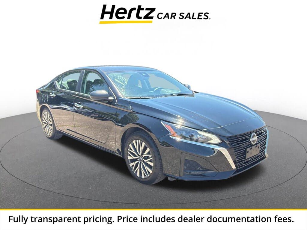 2025 Nissan Altima