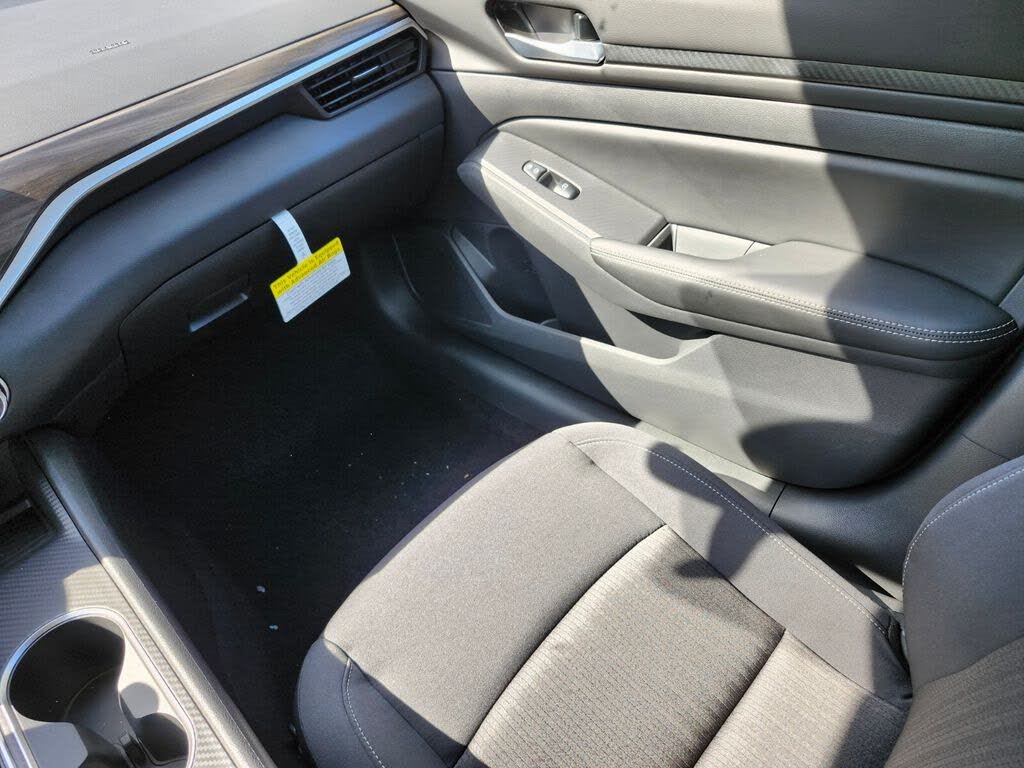 2025 Nissan Altima