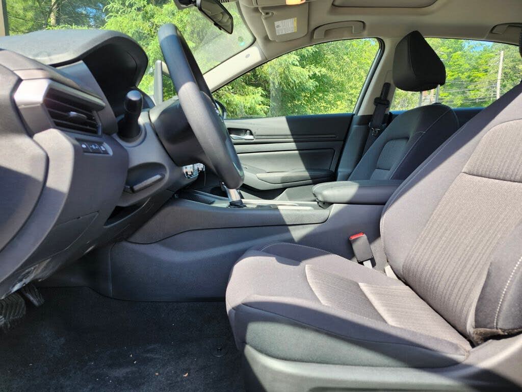 2025 Nissan Altima