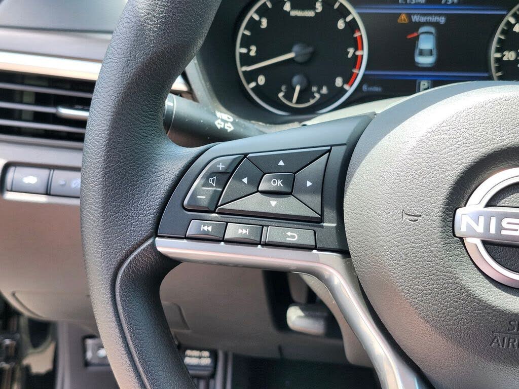 2025 Nissan Altima