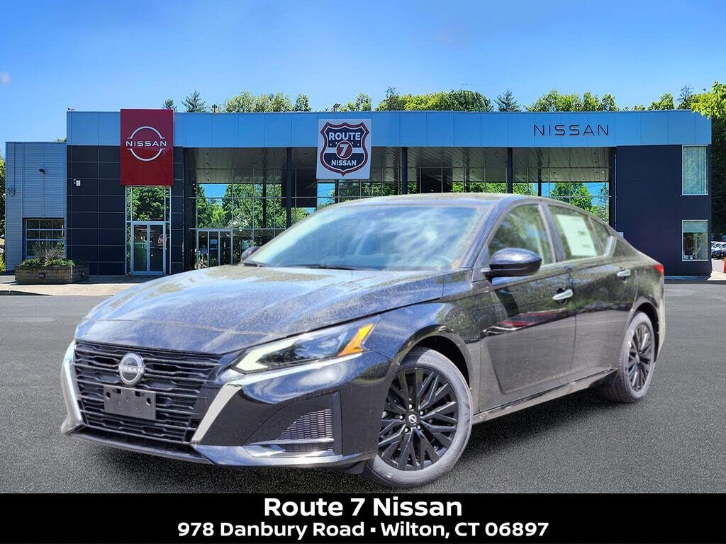 2025 Nissan Altima
