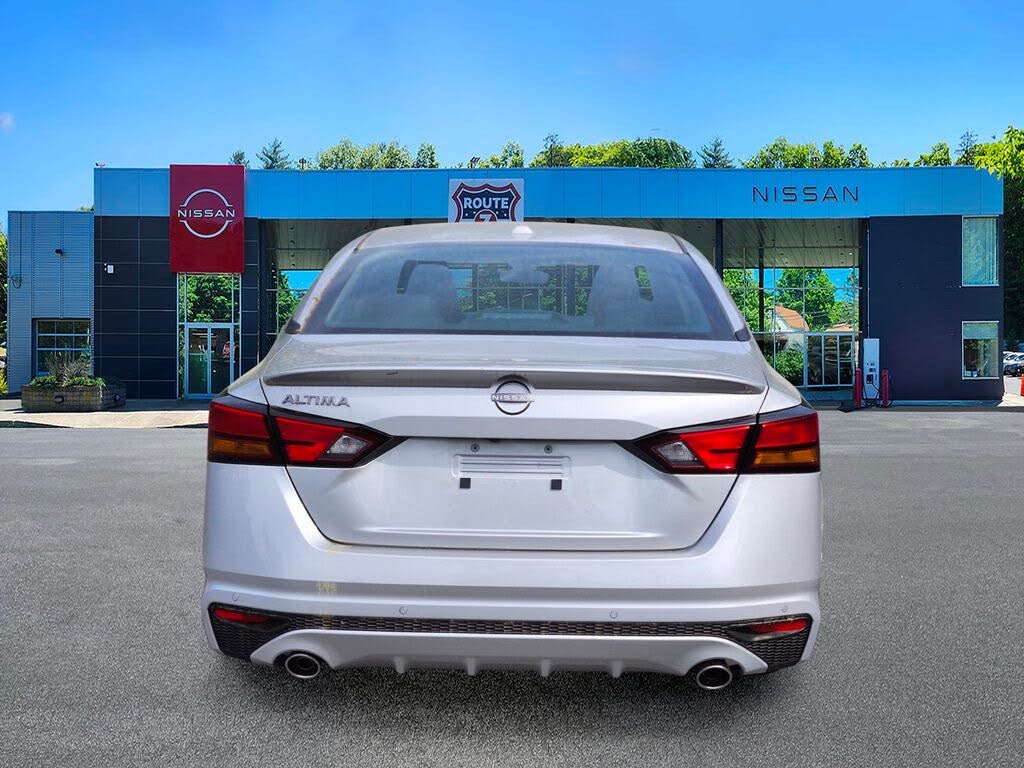 2025 Nissan Altima