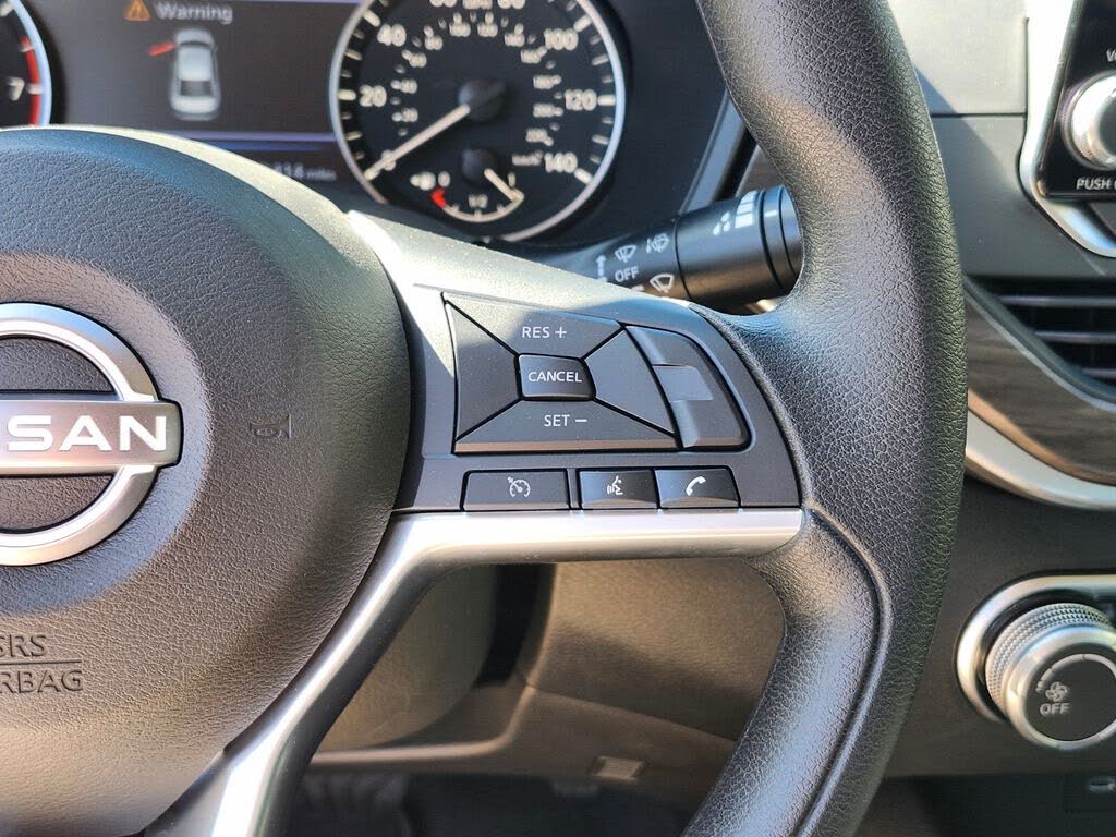 2025 Nissan Altima
