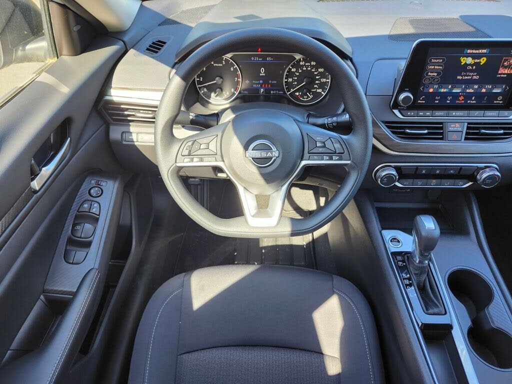 2025 Nissan Altima
