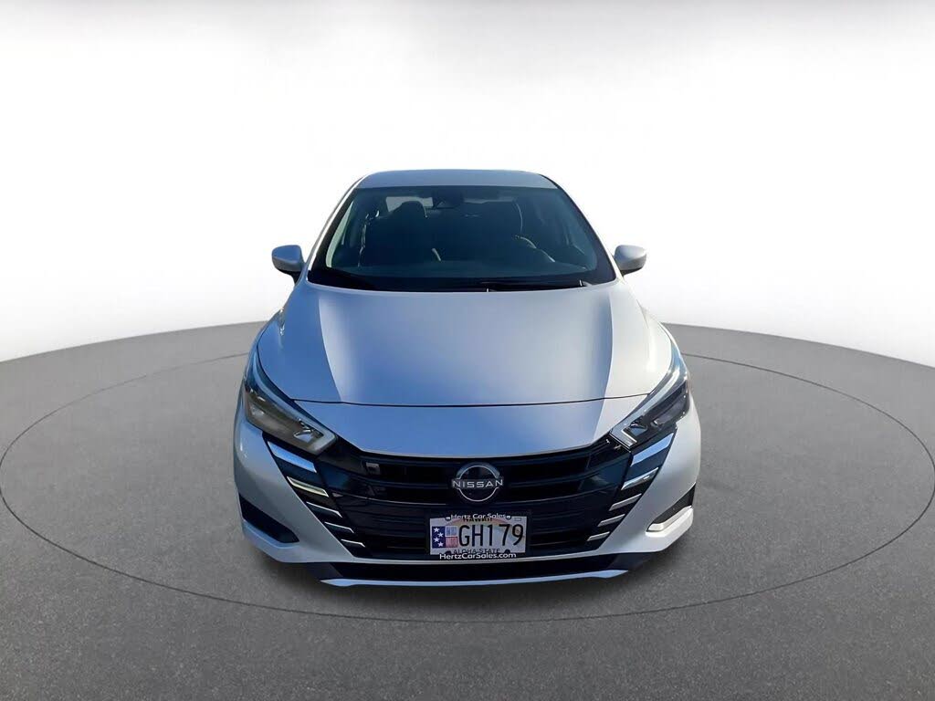 2025 Nissan Versa