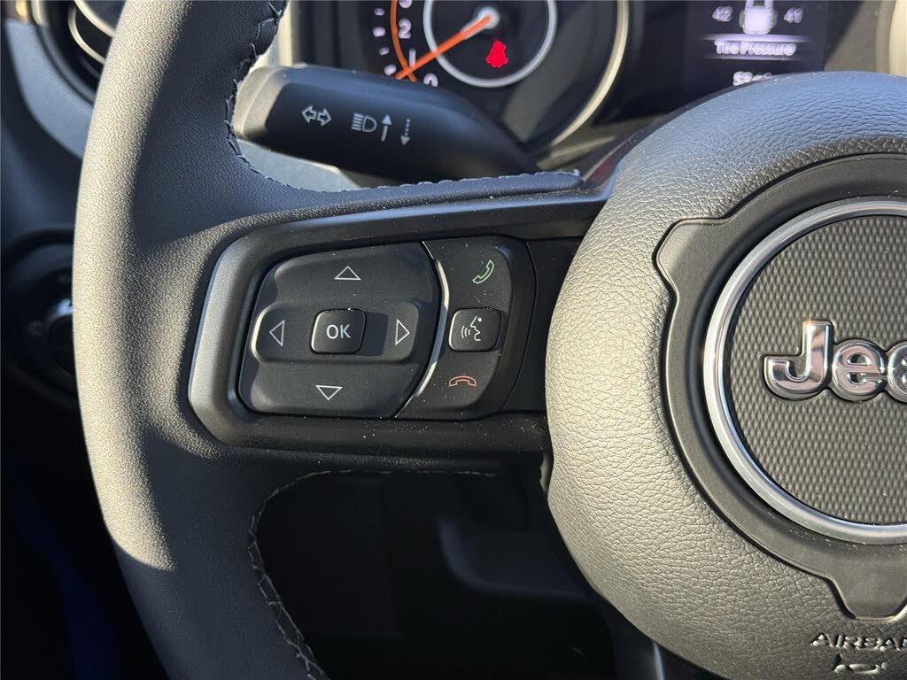 2025 Jeep Gladiator