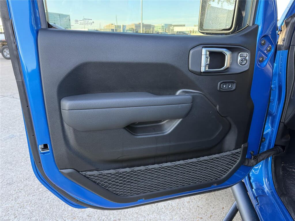 2025 Jeep Gladiator