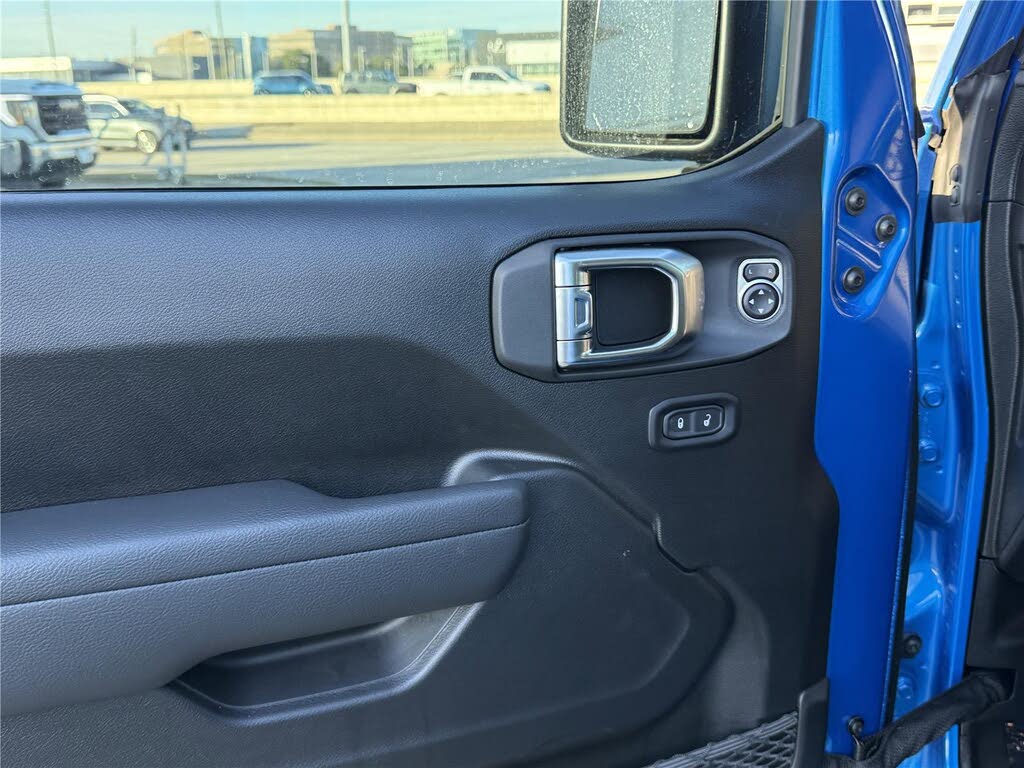 2025 Jeep Gladiator