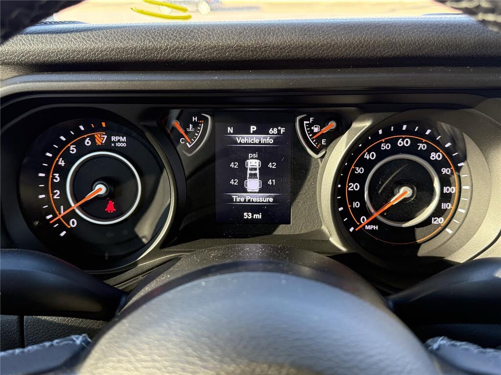 2025 Jeep Gladiator