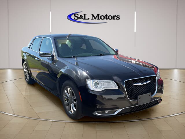 2019 Chrysler 300