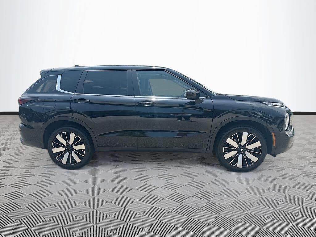 2026 Mitsubishi Outlander