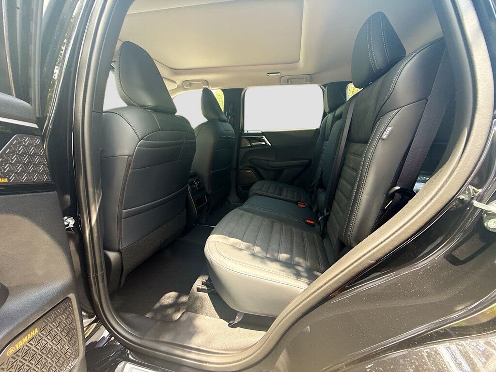 2026 Mitsubishi Outlander
