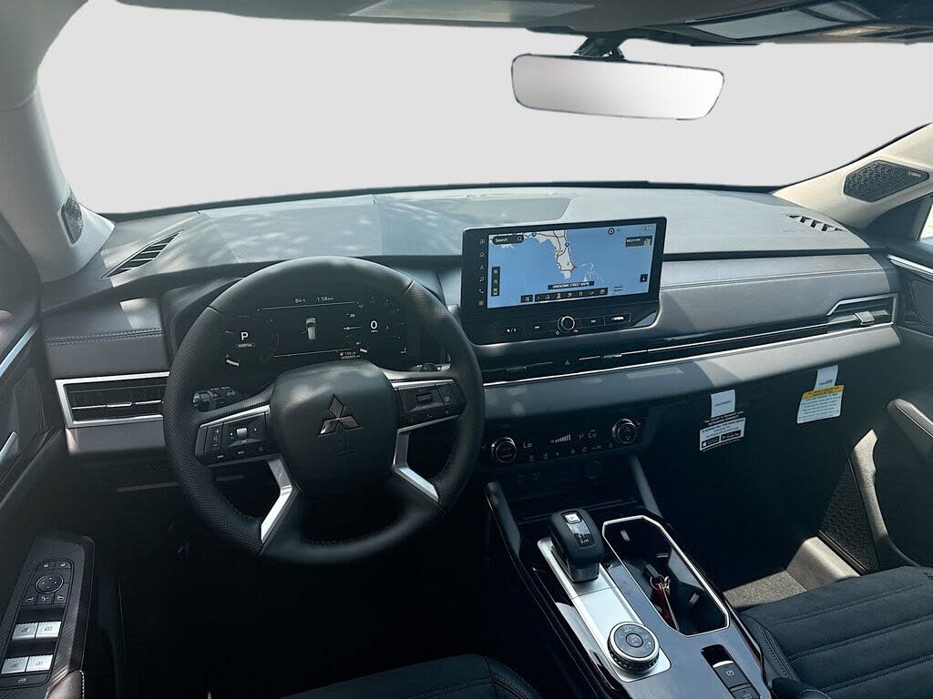 2026 Mitsubishi Outlander