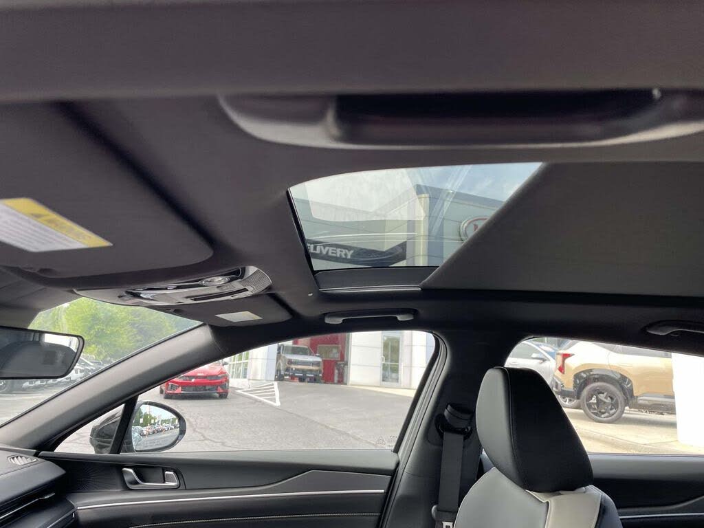 2026 Kia K5