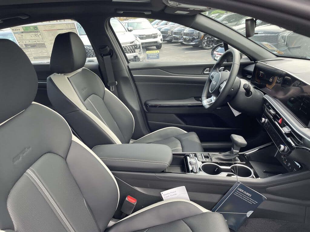 2026 Kia K5