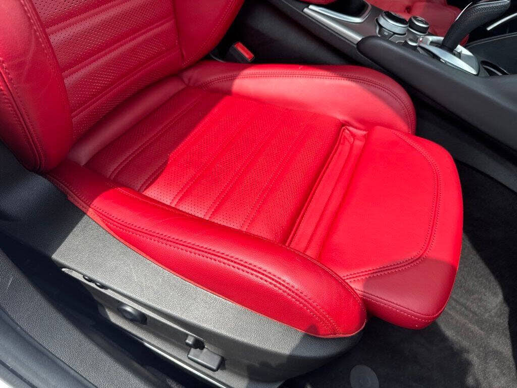 2022 Alfa Romeo Giulia